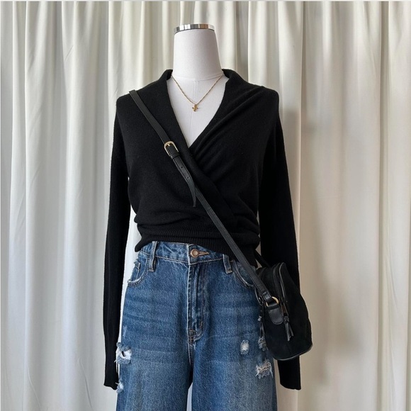 Black Misook 100% cashmere wrap sweater size XS. - Picture 6 of 8